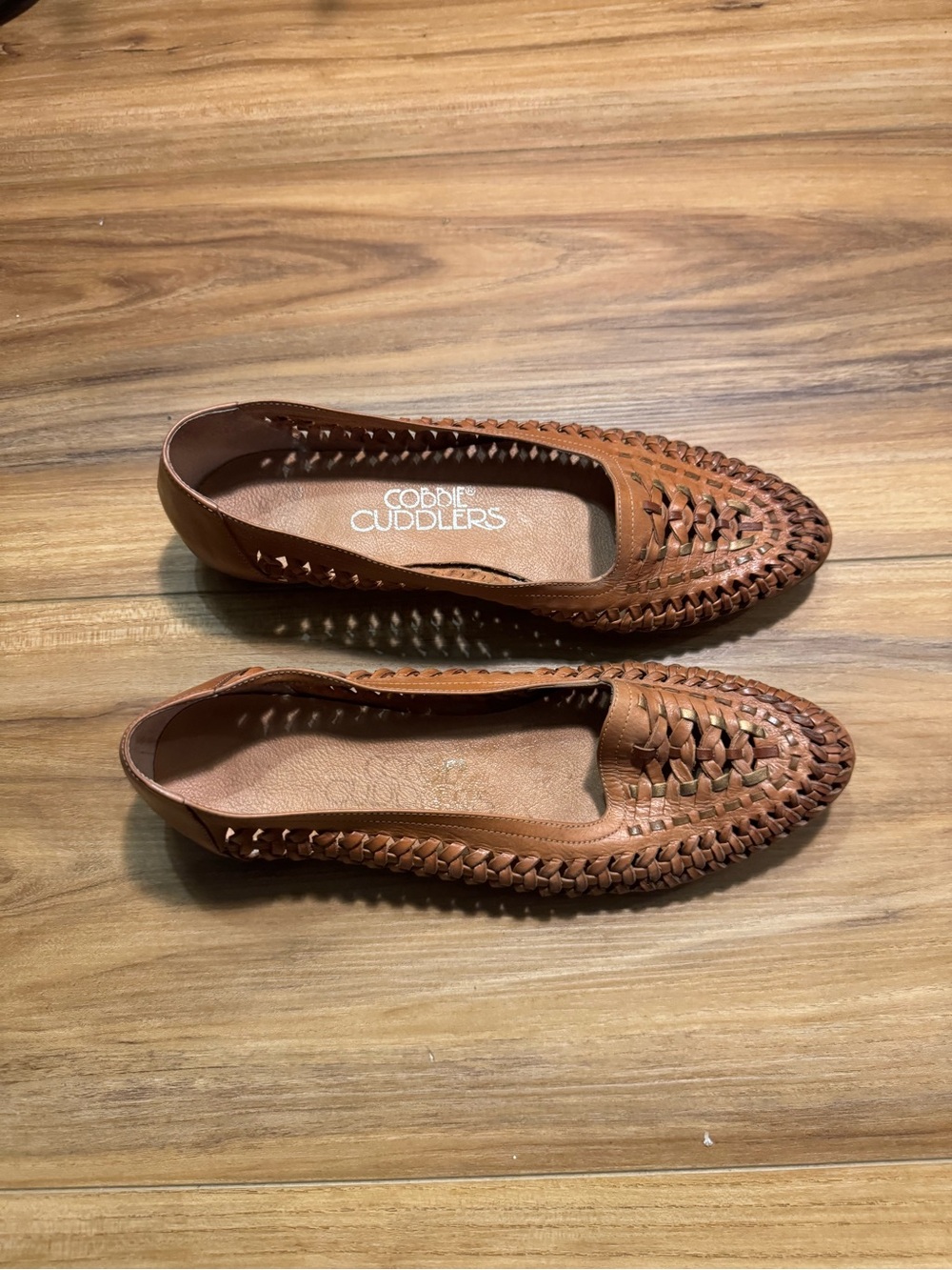 Cobbie Cuddlers Women's Woven Slip-On Leather Flats